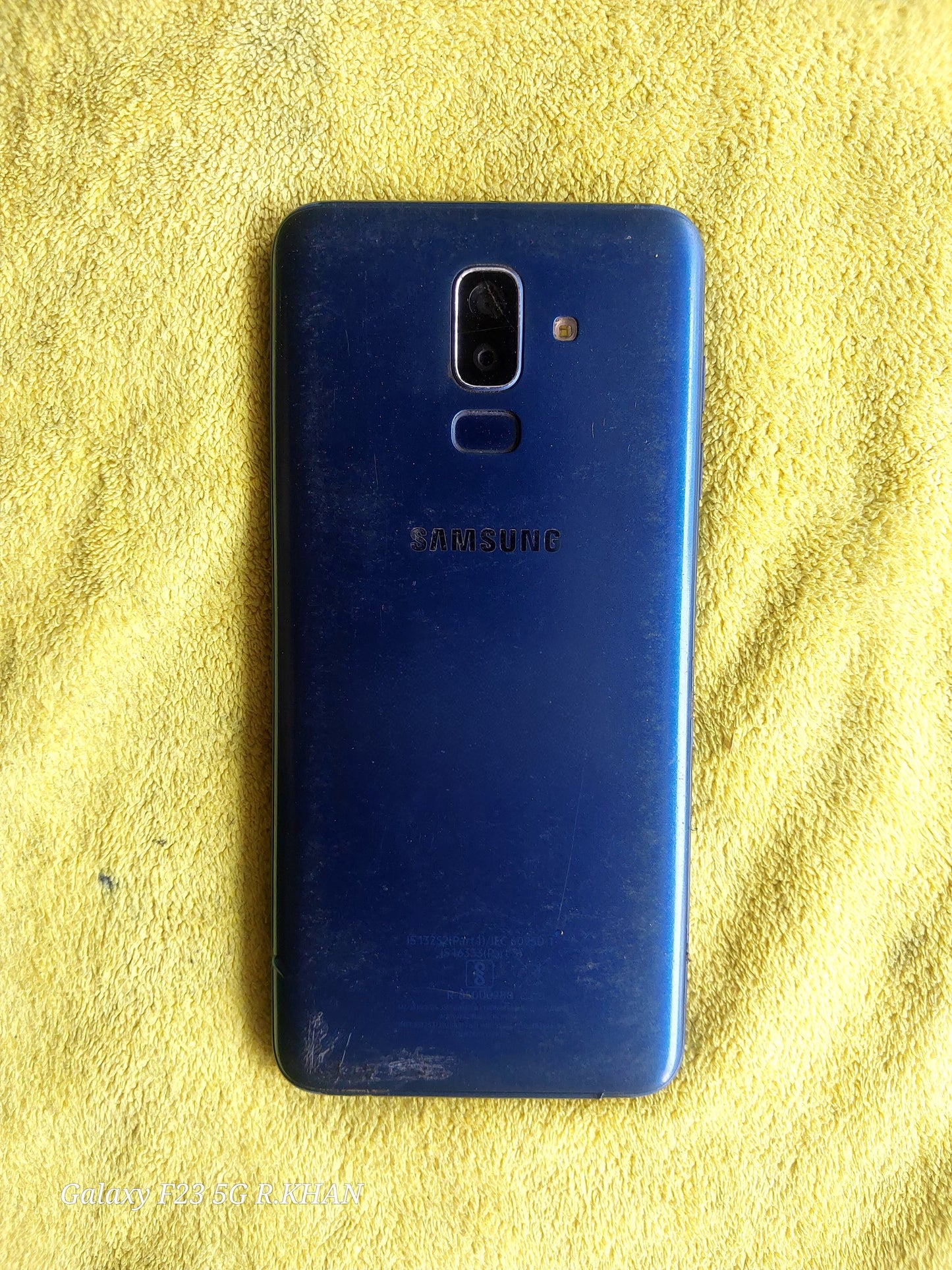 Samsung j8 4/64 GB